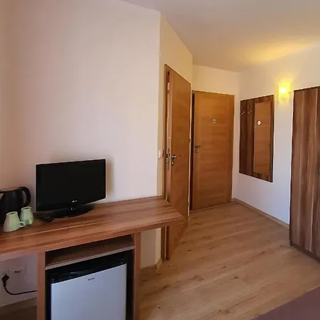 Amber Oda ve Kahvaltı