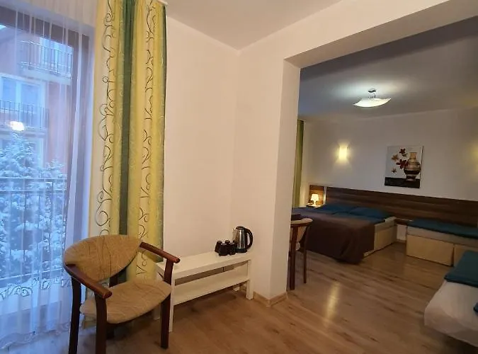 Bed & Breakfast Amber 3*