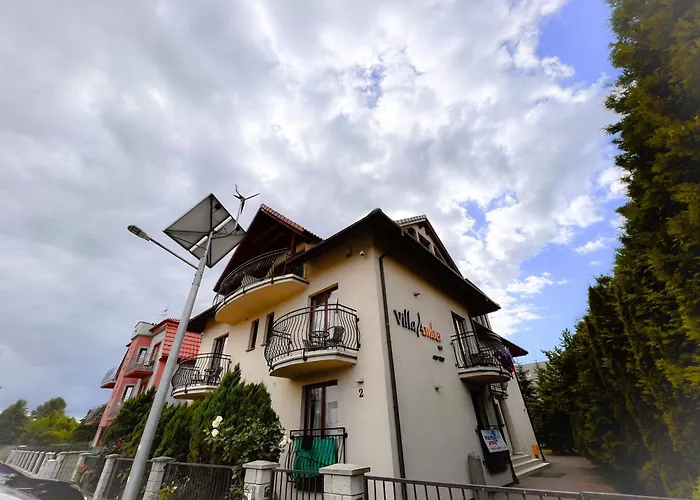 Amber Bed & Breakfast 3*