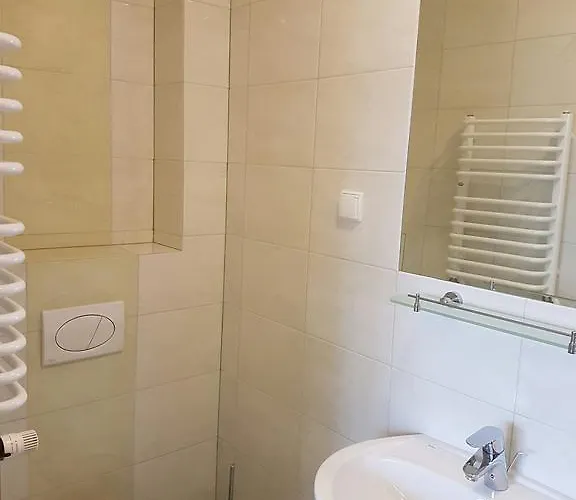 Bed & Breakfast Amber 3*